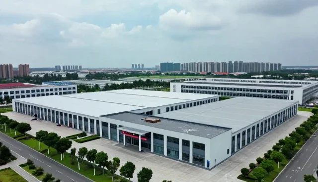 企业信息查询服务对比:集中管理与分散发布哪种更高效